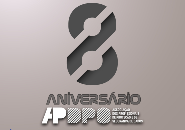 8anos